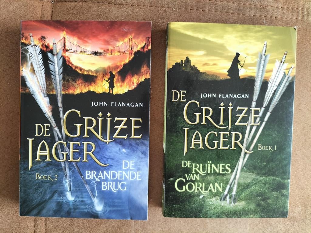 Grijze jager boek 1 en 2 €6,50 p st, Ophalen of Verzenden, Gelezen