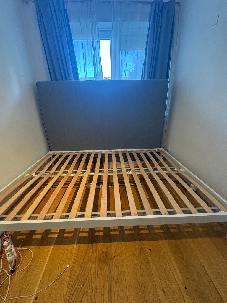IKEA Bed frame -140x200, Huis en Inrichting, Ophalen, Overige materialen, Wit, Tweepersoons