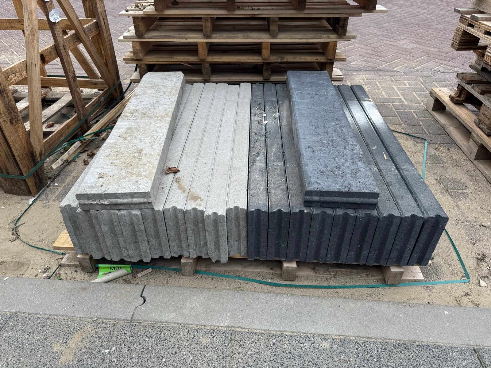 Opsluitbanden 6x20x100 antraciet & grijs, Tuin en Terras, Tegels en Klinkers, Ophalen, Gebruikt, 10 m² of meer, Beton