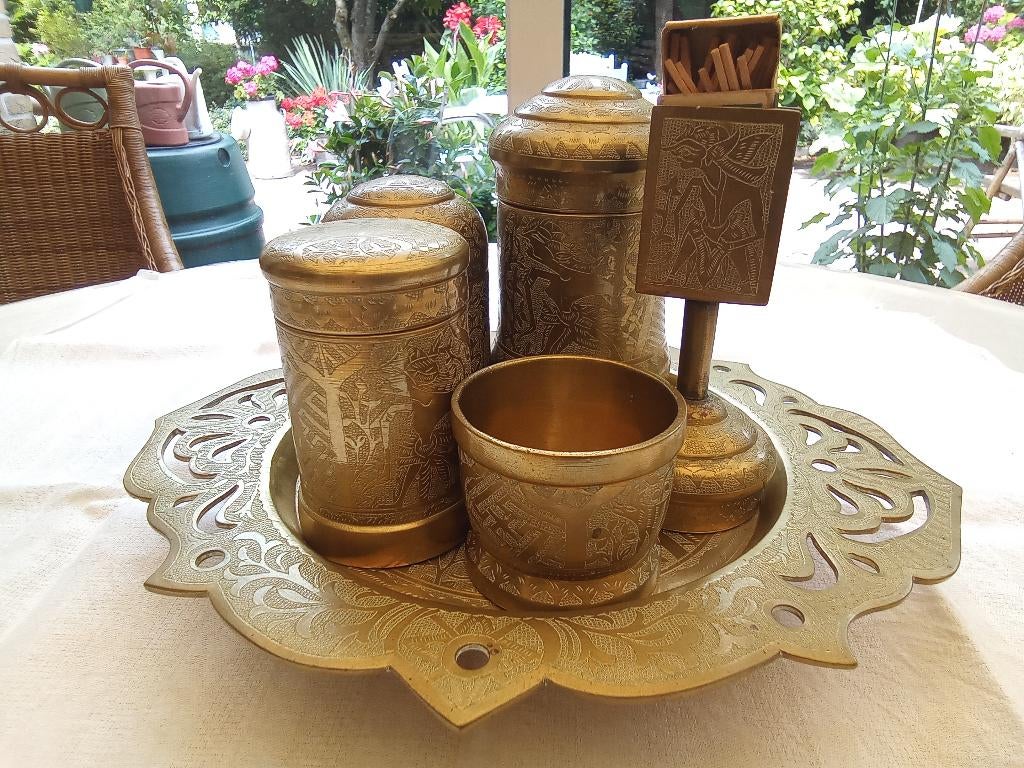 Rookstel (koper) met Indonesische afbeeldingen, Antiek en Kunst, Ophalen of Verzenden, Koper