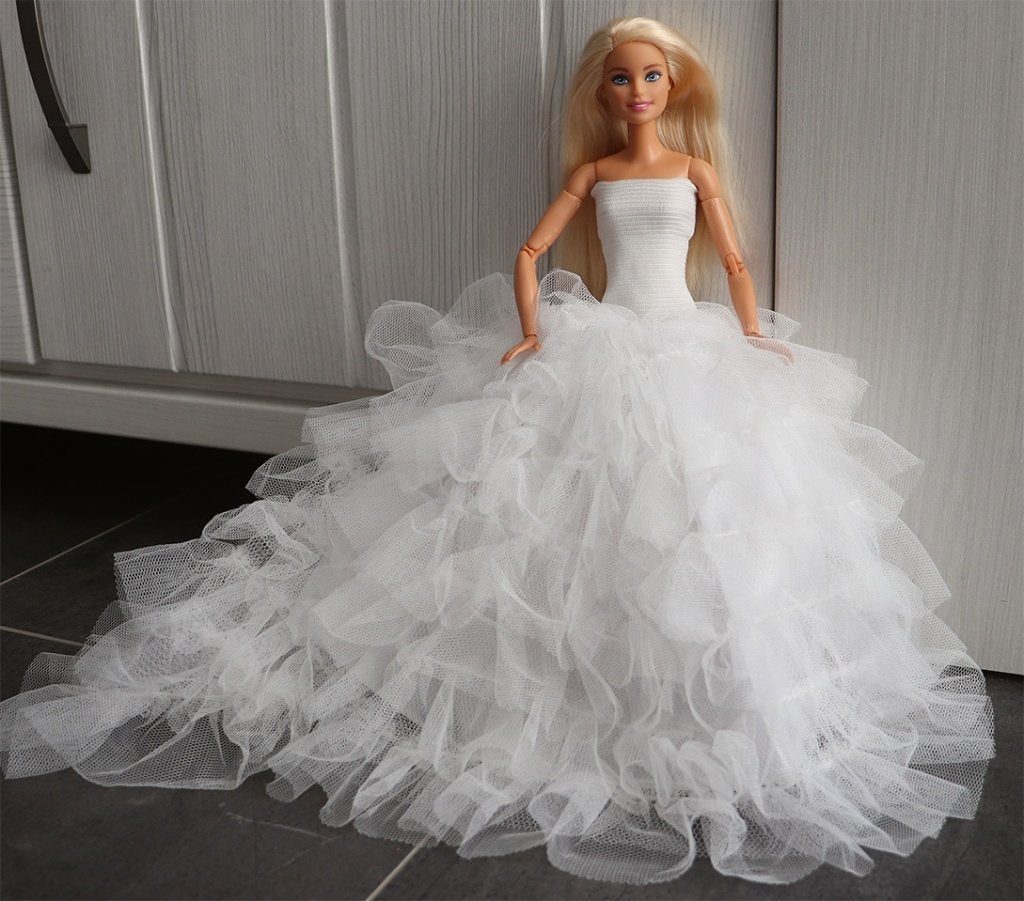 Barbie kleding nieuw - Lange jurk met sleep bruidsjurk, Ophalen of Verzenden, Nieuw, Barbie