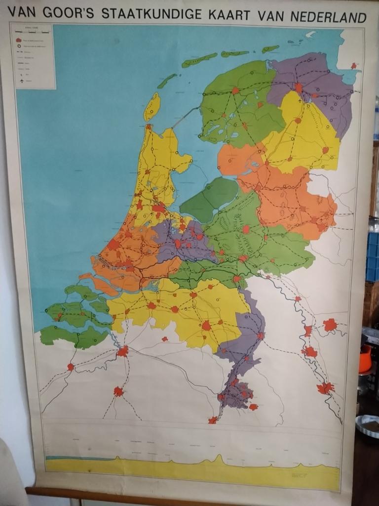 Van Goor staatkundige kaart van Nederland, Antiek en Kunst, Antiek | Schoolplaten, Ophalen, Aardrijkskunde