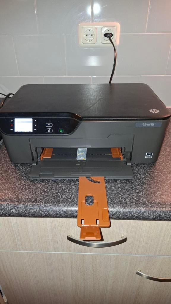 HP Deskjet 3524 All-in-One Printer, Computers en Software, Printers, Gebruikt, All-in-one, Inkjetprinter, Kleur printen, Kopieren
