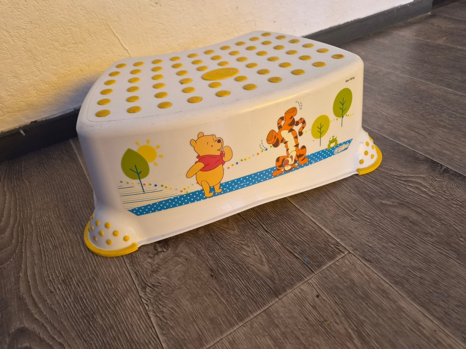 Disney Winnie the Pooh opstapkrukje, Ophalen of Verzenden, Zo goed als nieuw, Overige typen
