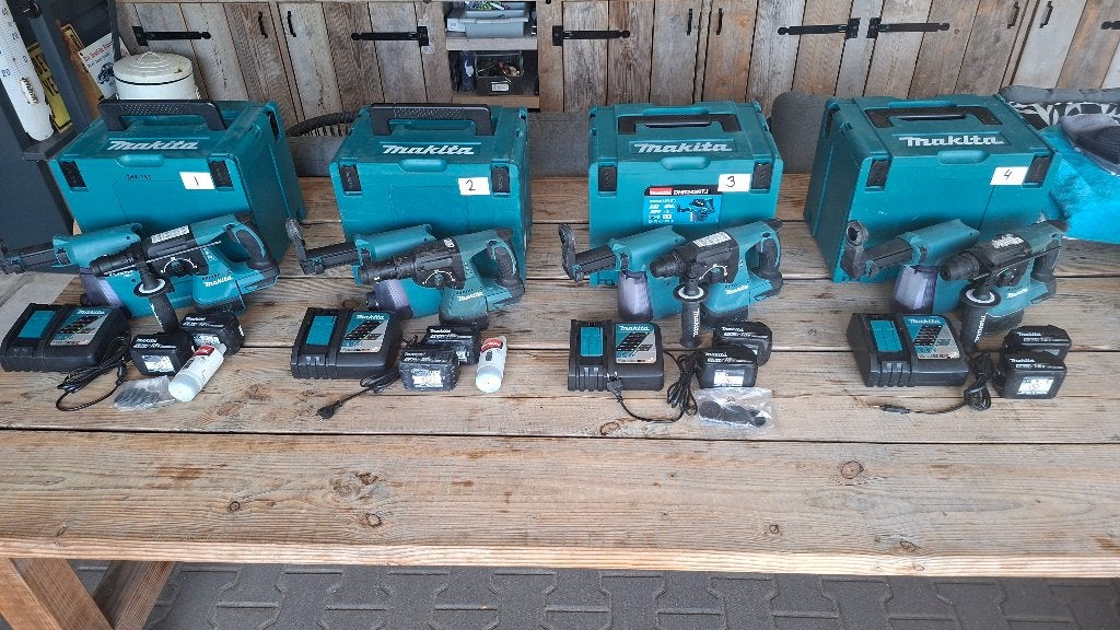 Makita DHR242 + DHR243 accu boormachine met stofafzuiging, ., Ophalen of Verzenden, Zo goed als nieuw, .