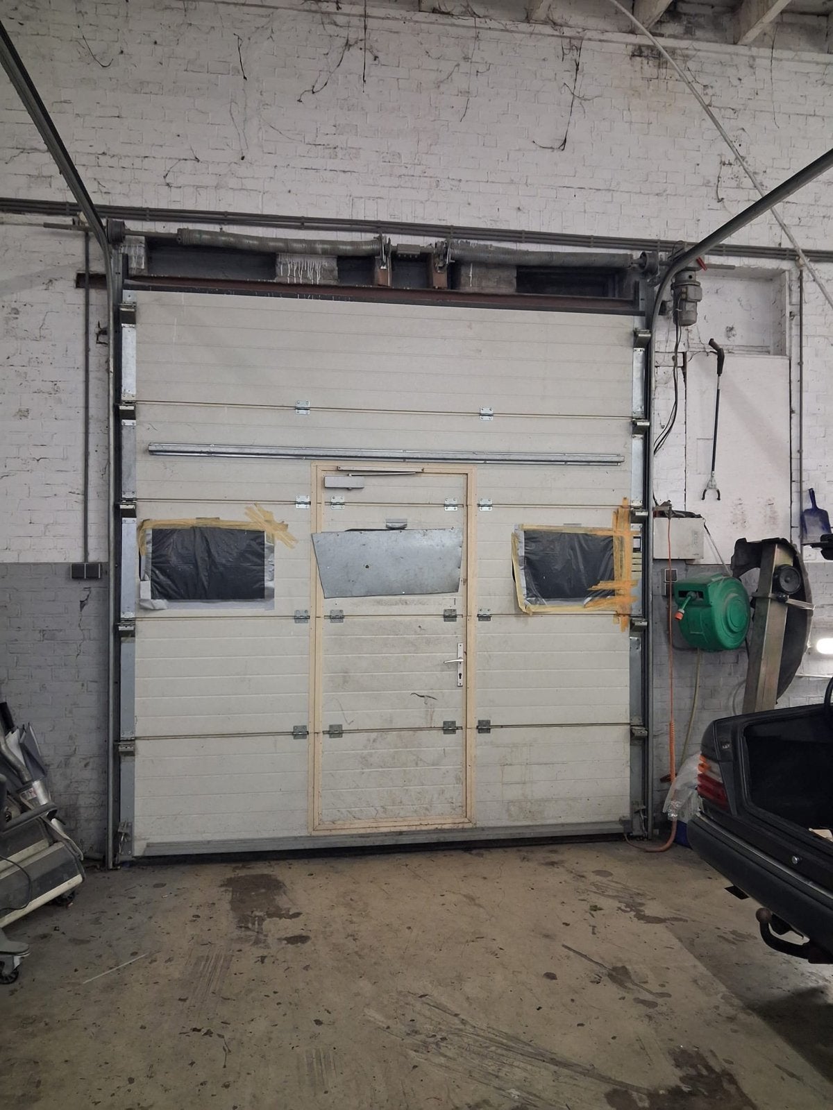 Gebruikte Overheaddeur met Loopdeur - Diverse Maten, Doe-het-zelf en Verbouw, Ophalen, Gebruikt, Garagedeur, Metaal