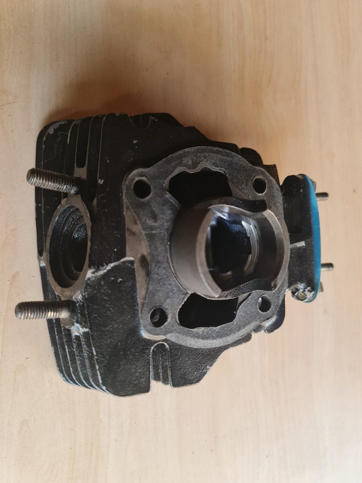 Hier te koop originele hm166 honda cilinder met zuiger., Ophalen of Verzenden