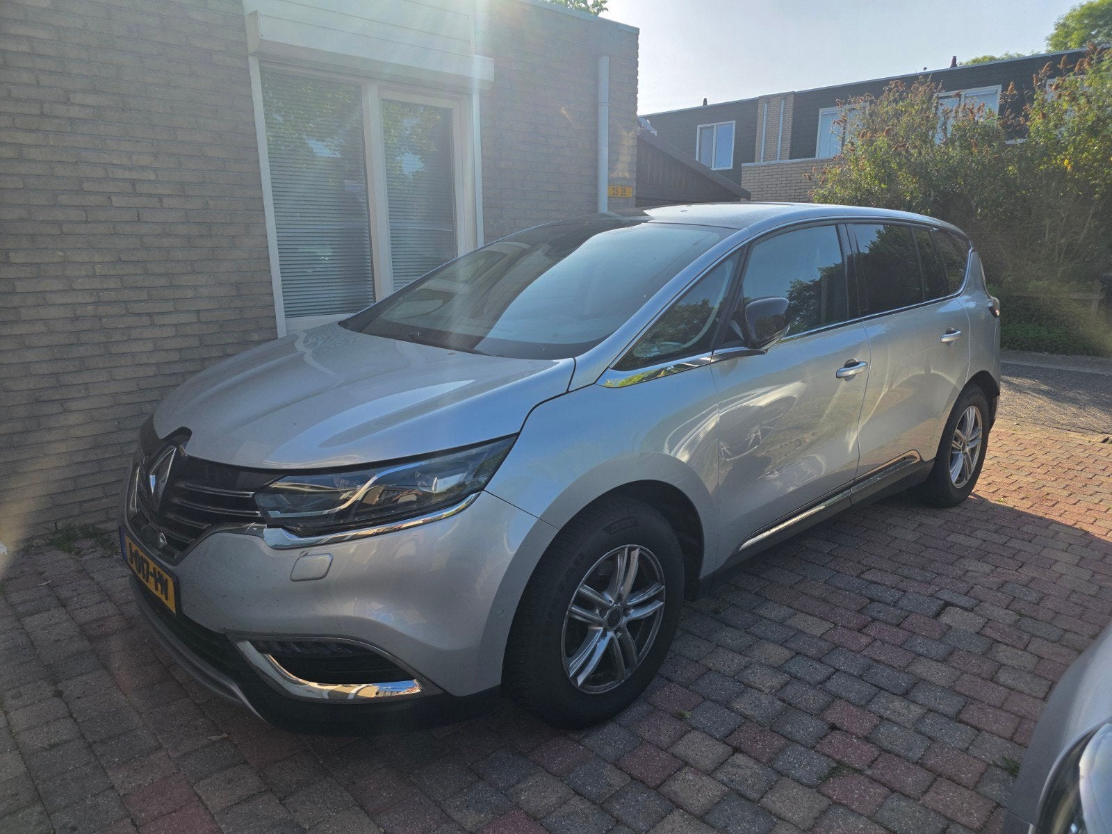 Renault Espace 1.6 TCE 147KW AUT 2016 Grijs, Auto's, Renault, 1618 cc, 4 cilinders, 2000 kg, 7 stoelen