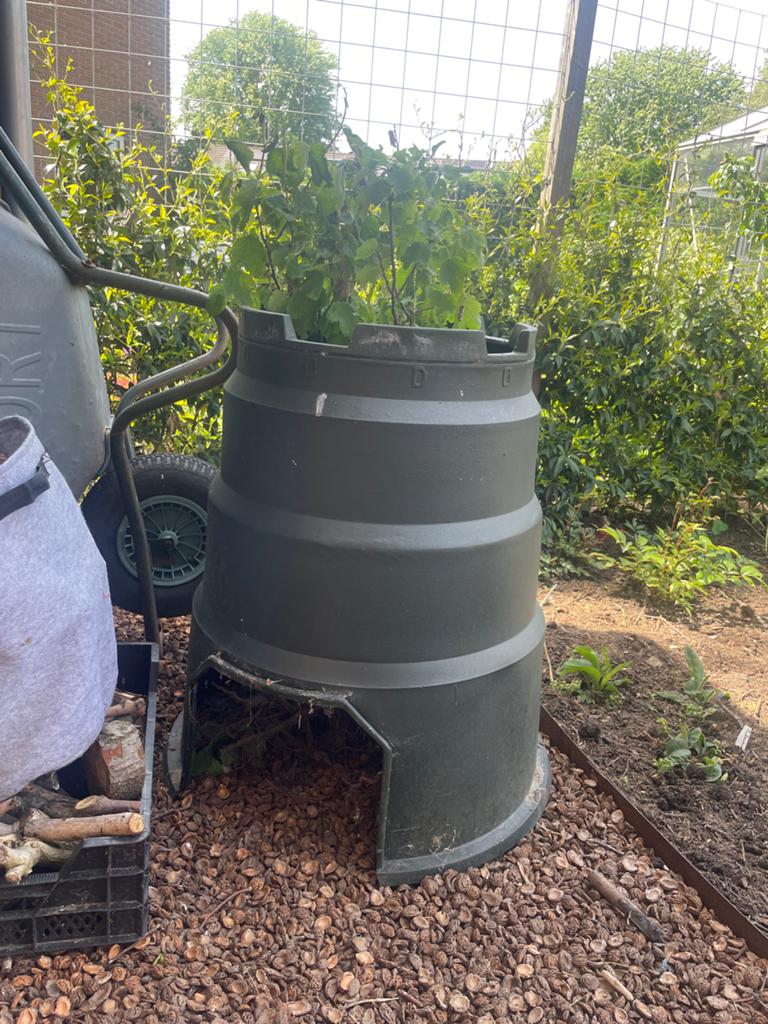 Gebruikte compostbak voor uw tuin, Ophalen, Gebruikt