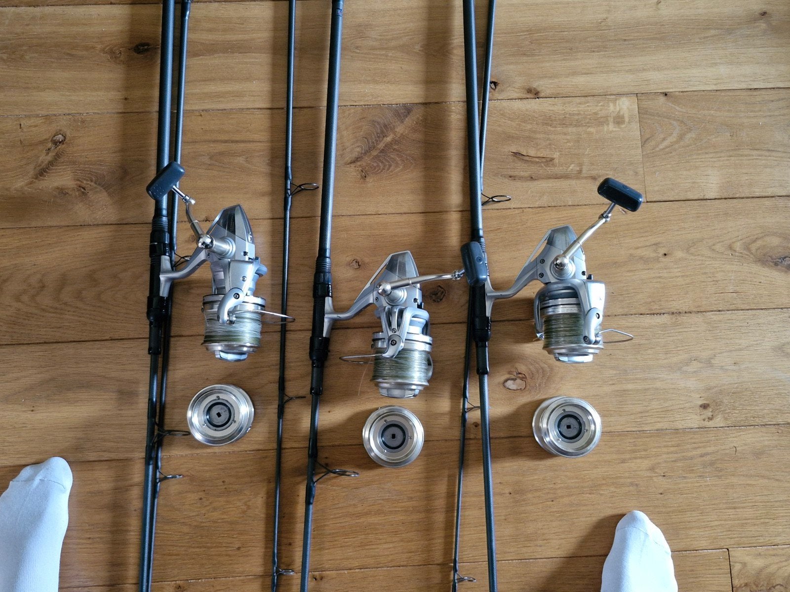 3x Shimano Ultegra XSB - Korda apex 30lbs - 3 reserve spoele, Ophalen of Verzenden, Molen