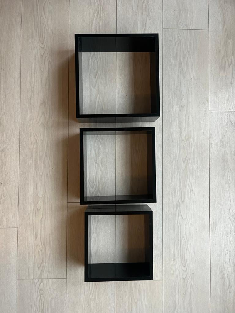 Set van 3 zwarte kubus wandplanken, Huis en Inrichting, Woonaccessoires | Wandplanken en Boekenplanken, Ophalen of Verzenden, Nieuw