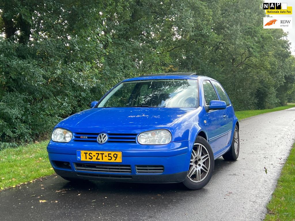Volkswagen Golf 1.8-5V Turbo GTI | Recaro | Schuif/kanteldak, Metallic lak, Stof, Zwart, 4 cilinders