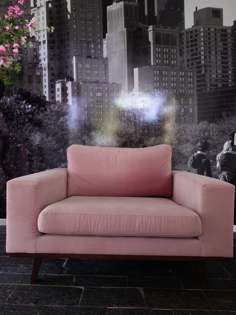 prachtige loveseat ( oud roze), Ophalen, Tweepersoons, 75 tot 100 cm, Zo goed als nieuw