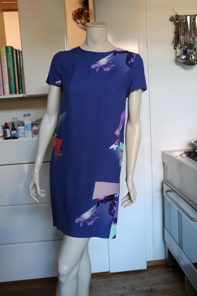 jurk Etro blauw beeldschoon 38 nw 1089,-, Maat 38/40 (M), Nieuw, Etro Cucinelli, Boven de knie