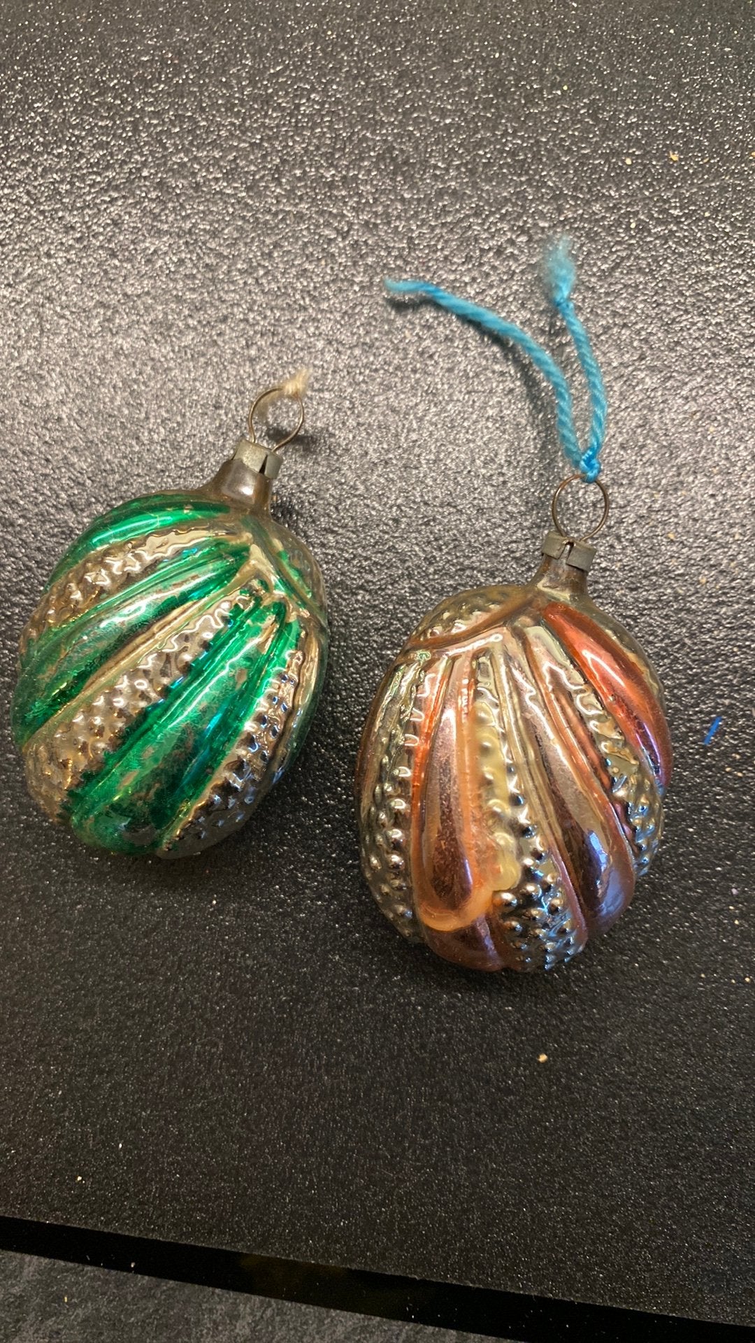 2 antieke glazen kerstballen, Diversen, Ophalen of Verzenden, Zo goed als nieuw