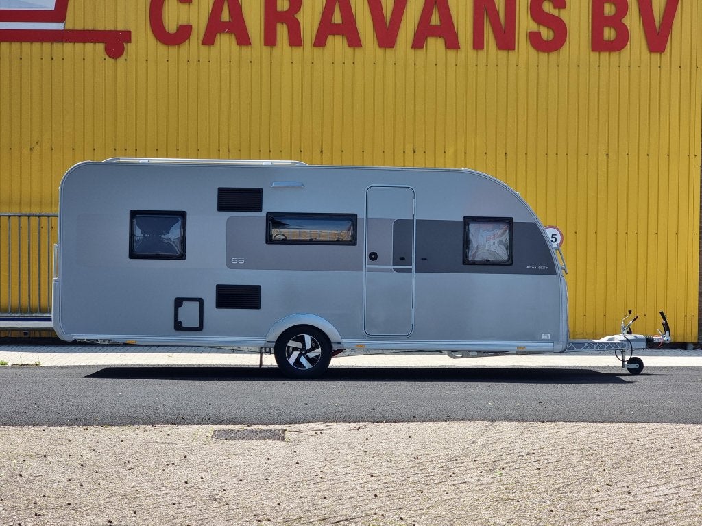 Adria Altea 552 PK 60 Years Edition, Caravans en Kamperen, Bedrijf, Schokbreker, Adria, 6 tot 7 meter