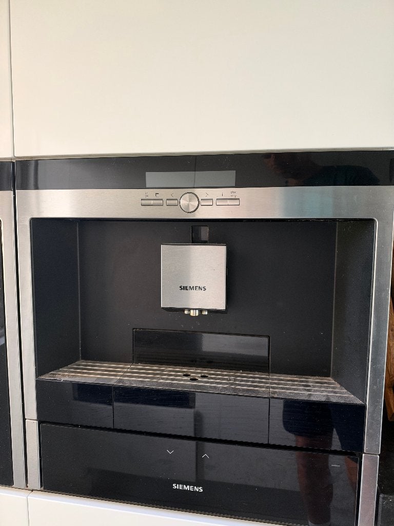 Siemens studioLine inbouw koffiemachine TK76K573/06, Ophalen, Afneembaar waterreservoir, Gebruikt, Espresso apparaat
