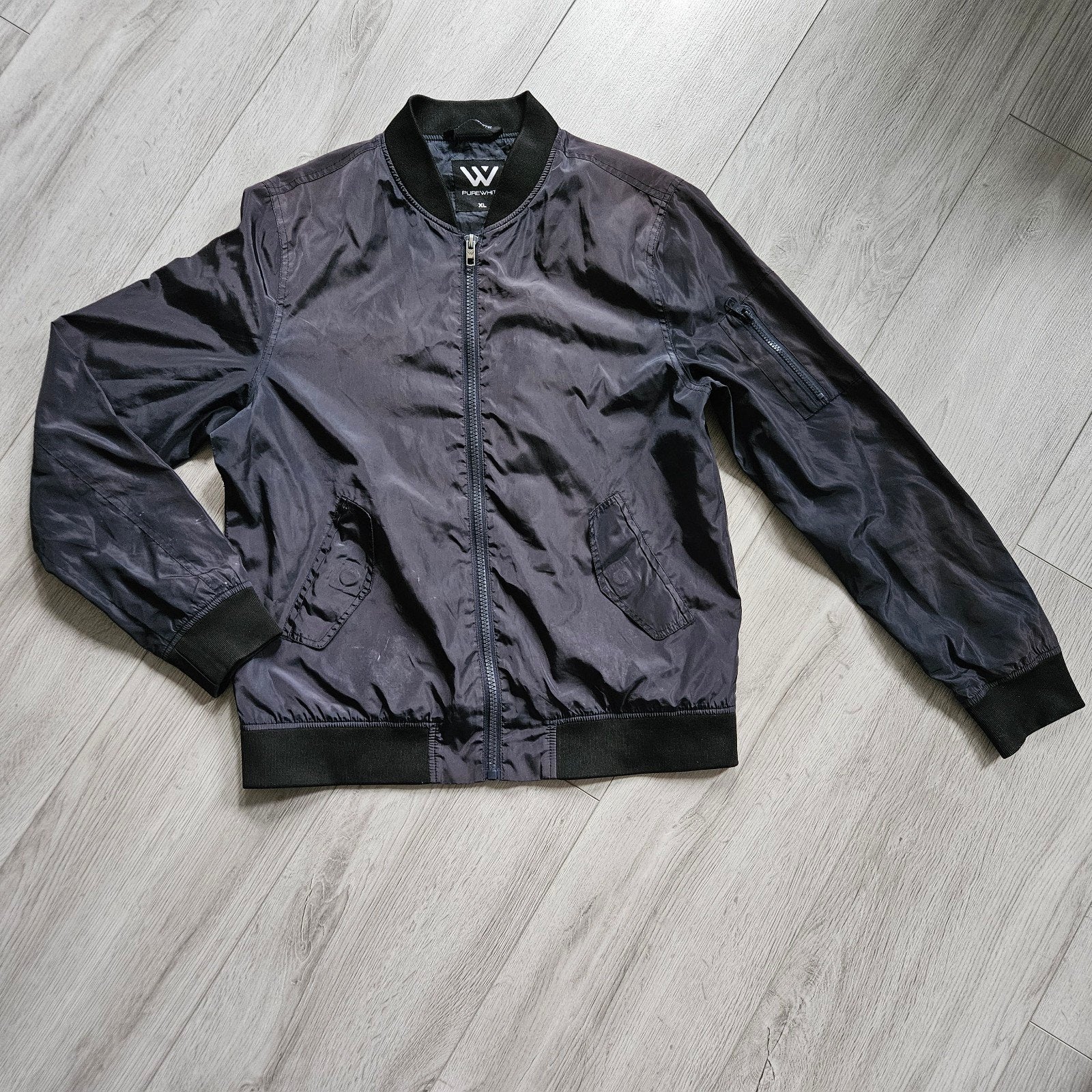 Purewhite Bomberjack Zwart - Maat XL (met defect), Kleding | Heren, Ophalen of Verzenden, Maat 56/58 (XL), Zwart, Purewhite