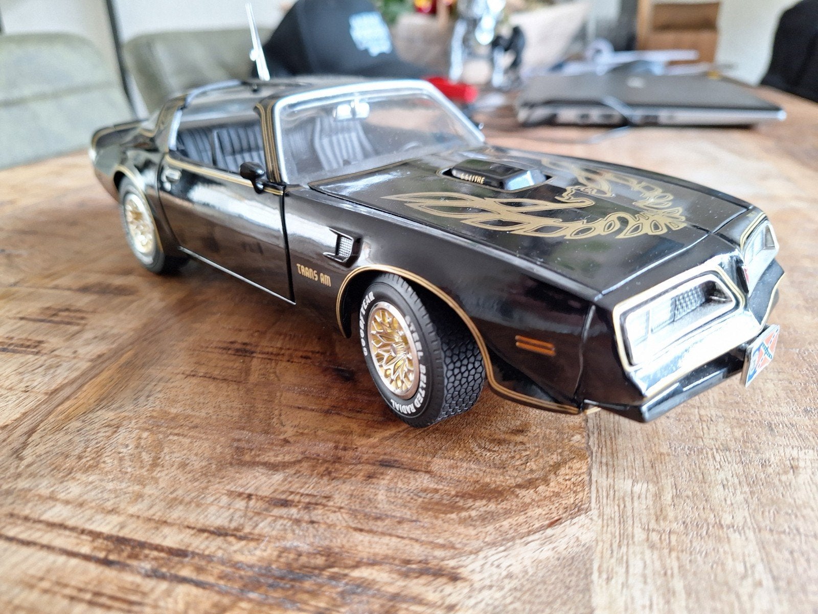 Smokey and bandit, Hobby en Vrije tijd, Modelauto's | 1:18, Ophalen of Verzenden, ERTL