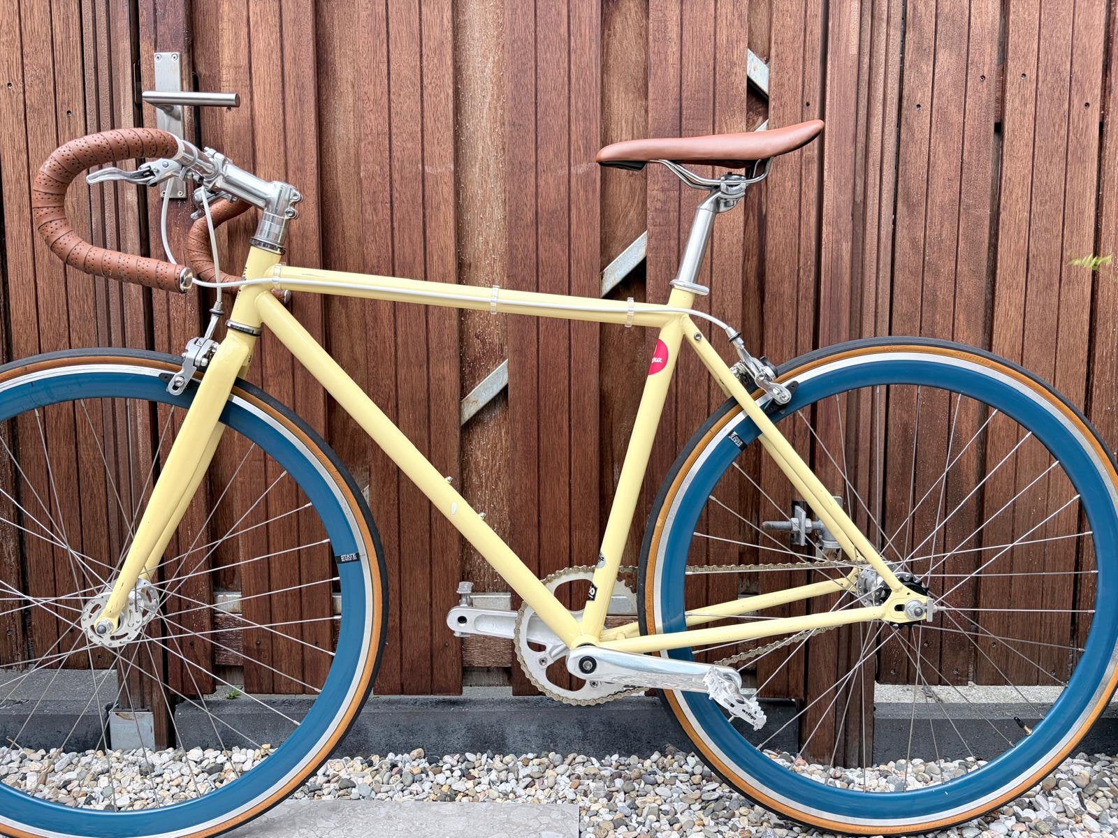 State bike retro urban cycling, Ophalen