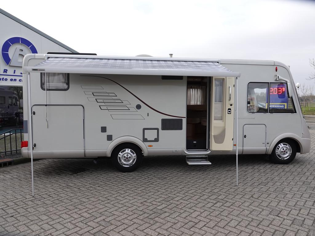 Hymer B 678 HYMER B678 3.0D 177PK LENGTE BED | WC + BADKAMER, Caravans en Kamperen, Integraal, Van Camminghaweg 38
8822WD  ARUM, NL