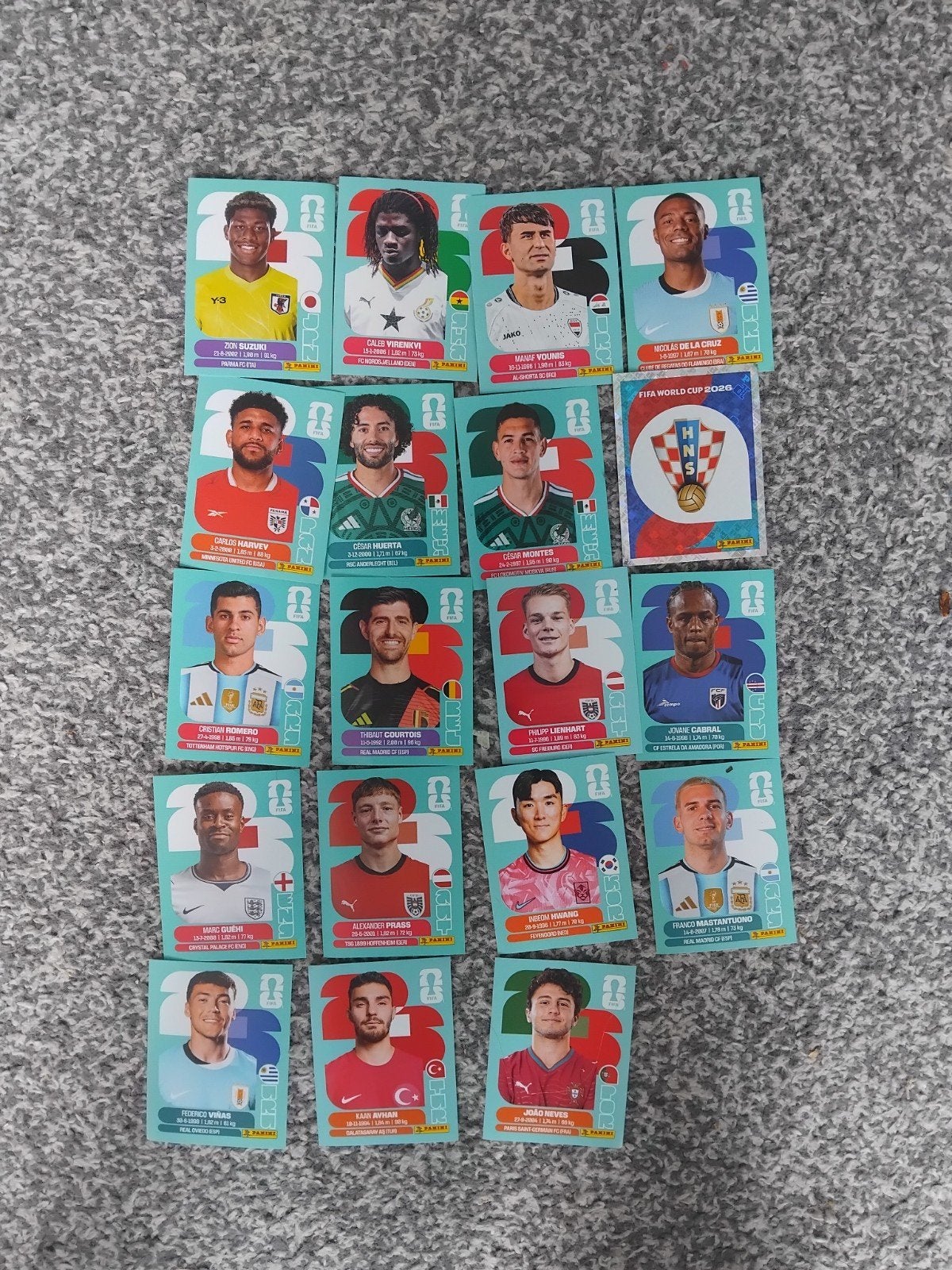Panini FIFA World Cup 2022 Qatar stickers - 17 stuks, Ophalen of Verzenden, Meerdere stickers