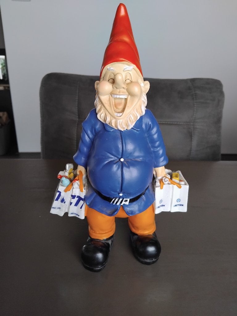 KABOUTER 28CM HOOG VROLIJKE TUINKABOUTER, Ophalen of Verzenden, Kunststof, Tuinkabouter
