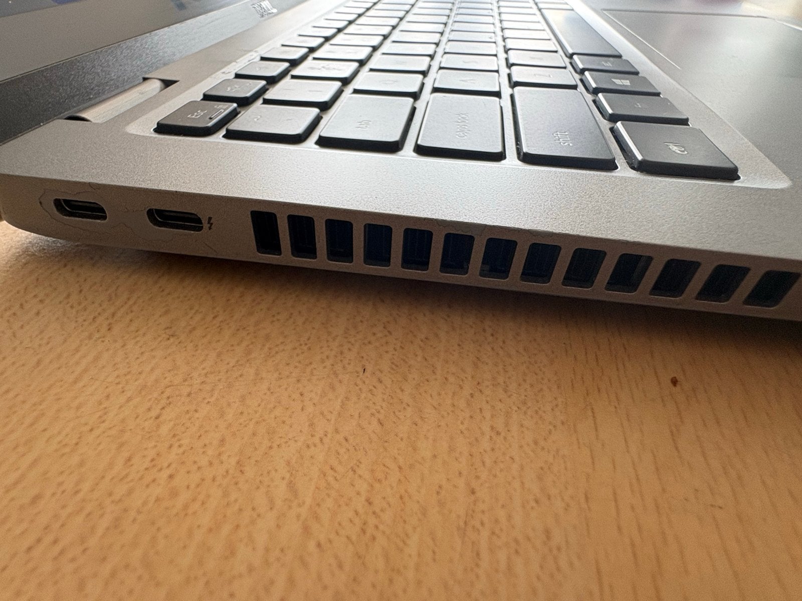 Dell Latitude 5420 Laptop i5-1145G7 16GB RAM 256SSD, Computerit, 2 tot 3 Ghz, Qwerty, 4104 AW culemborg Beesdseweg 3-18