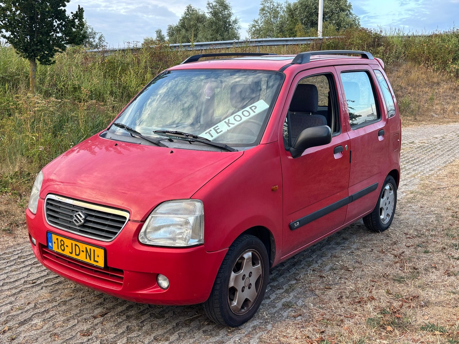 Suzuki Wagon R+ 1.3 2002 Rood, Auto's, Voorwielaandrijving, 31 €/maand, 4 cilinders, 905 kg