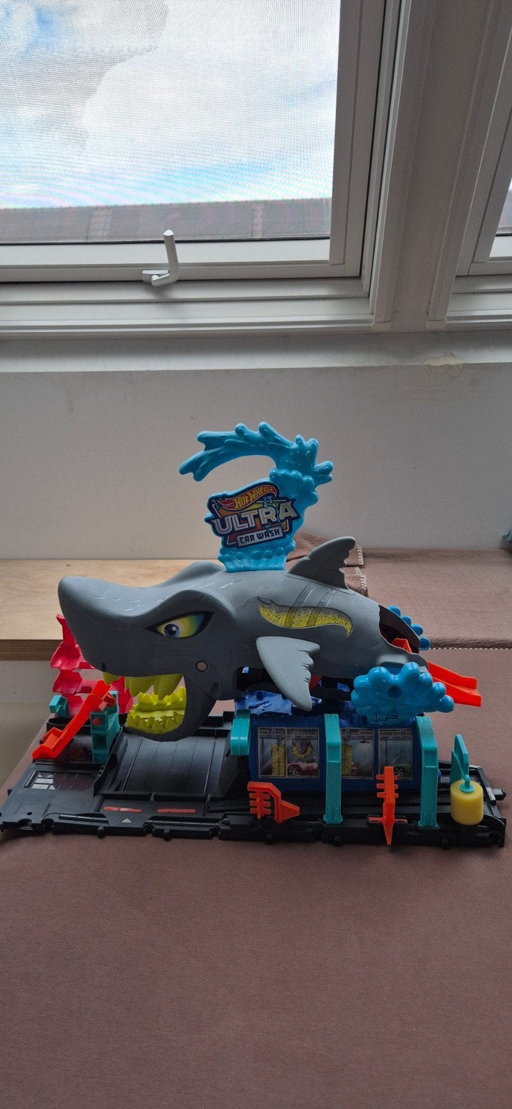 Hot Wheels Ultra Car Wash Haai Speelset, Ophalen, Zo goed als nieuw