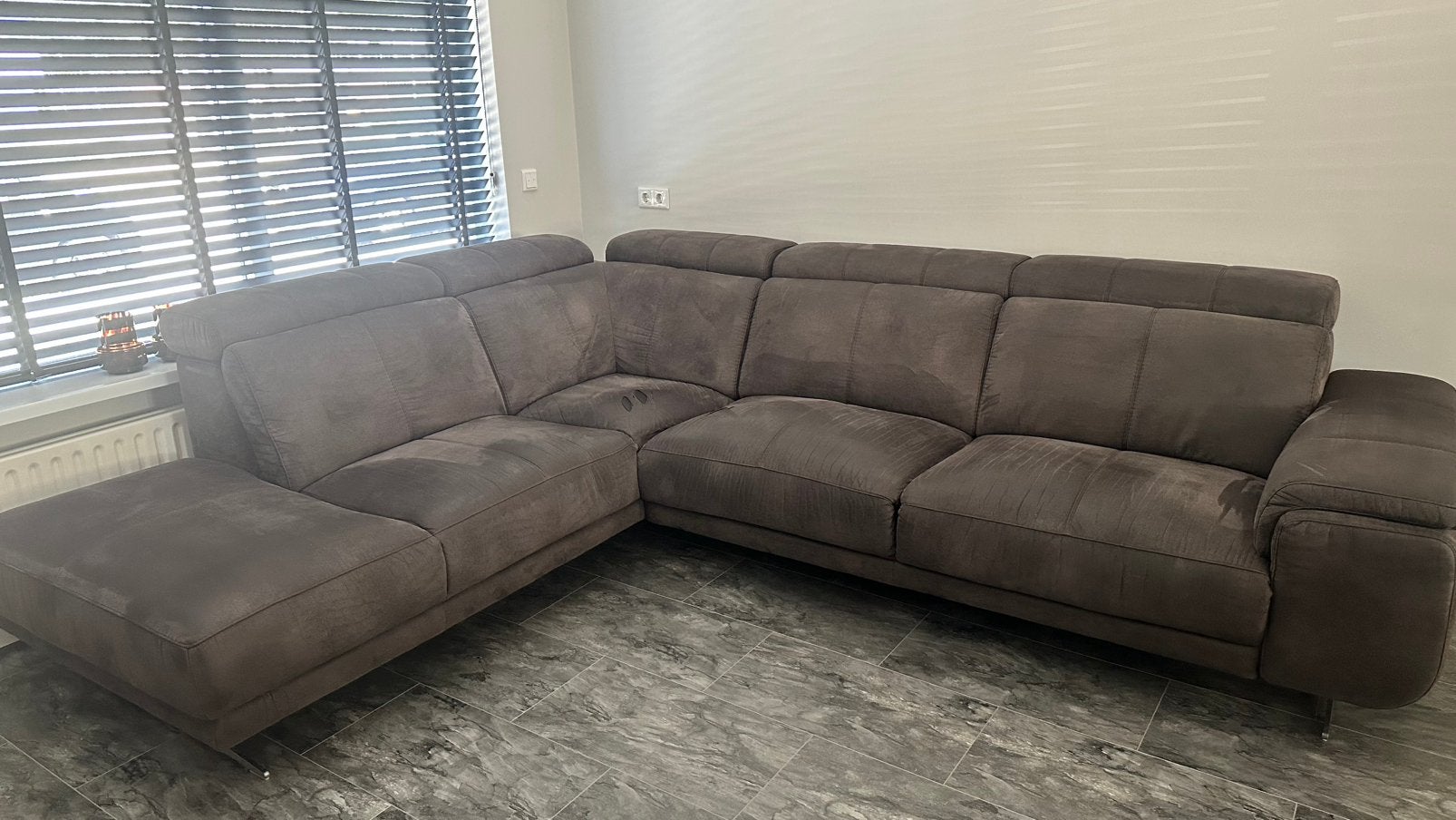 Hoekbank suède look bruin met verstelbare hoofdsteun, Ophalen, Gebruikt, Stof