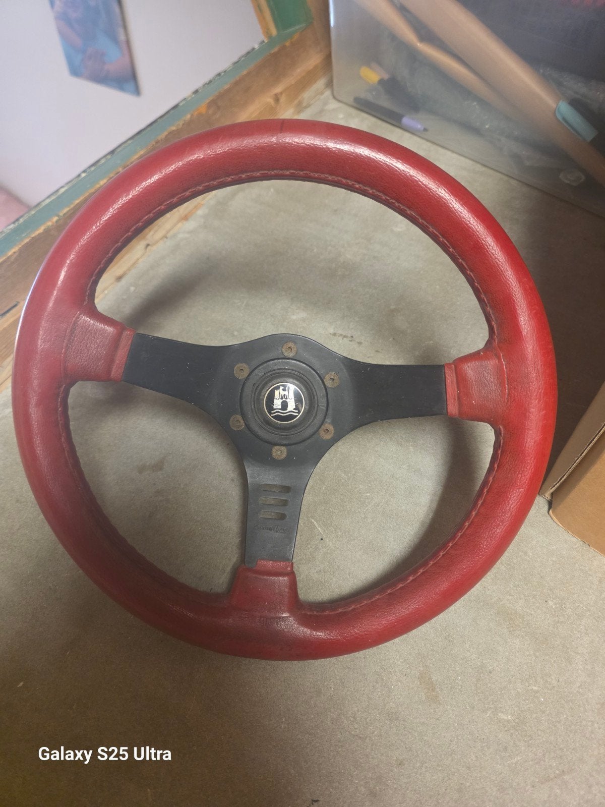Oud rood autostuur - Vintage look, Auto-onderdelen, Ophalen, Gebruikt, Oldtimer onderdelen