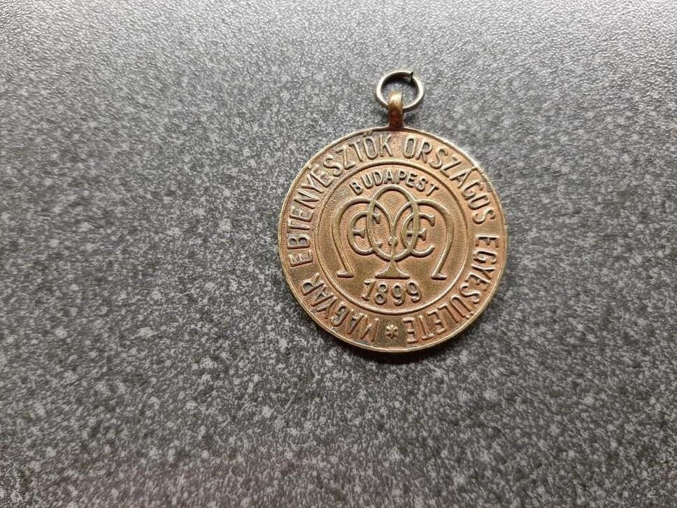Hongarije   - medaille  Budapest   1899  / 30 mm.rond., Postzegels en Munten, Ophalen of Verzenden, Overige materialen