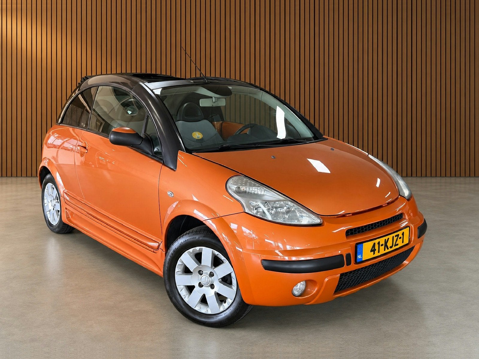 Citroën C3 Pluriel 1.4i | Trekhaak | Cabrio (bj 2003), 15 km/l, Cabriolet, 4 stoelen, 49 €/maand