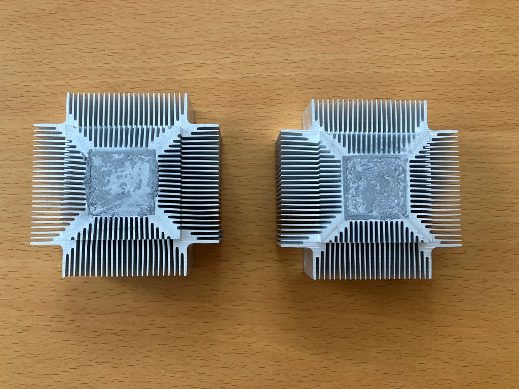 2 Aluminium Koellichamen voor CPU met 4 x 24 vinnen, Ophalen of Verzenden, Gebruikt