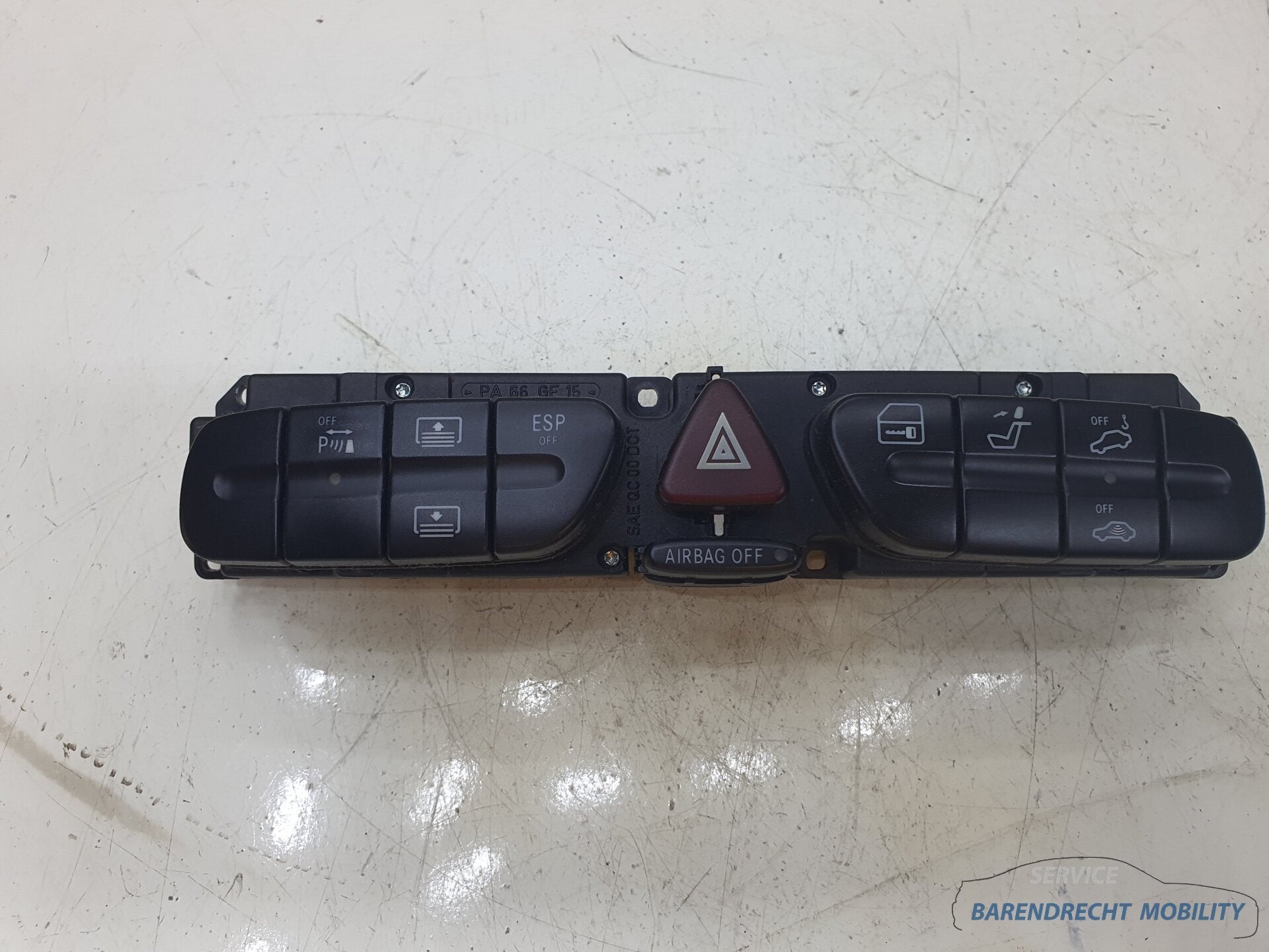 Mercedes CLK W209 A209 C209 knoppenbalk dashboard A203821655, Auto-onderdelen, Dashboard en Schakelaars, Gebruikt, Mercedes-Benz AG