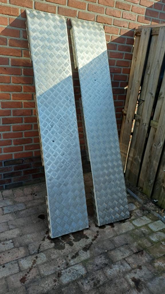 2 sets alu oprijplaten, Auto diversen, Aanhangwagen-onderdelen, Ophalen of Verzenden