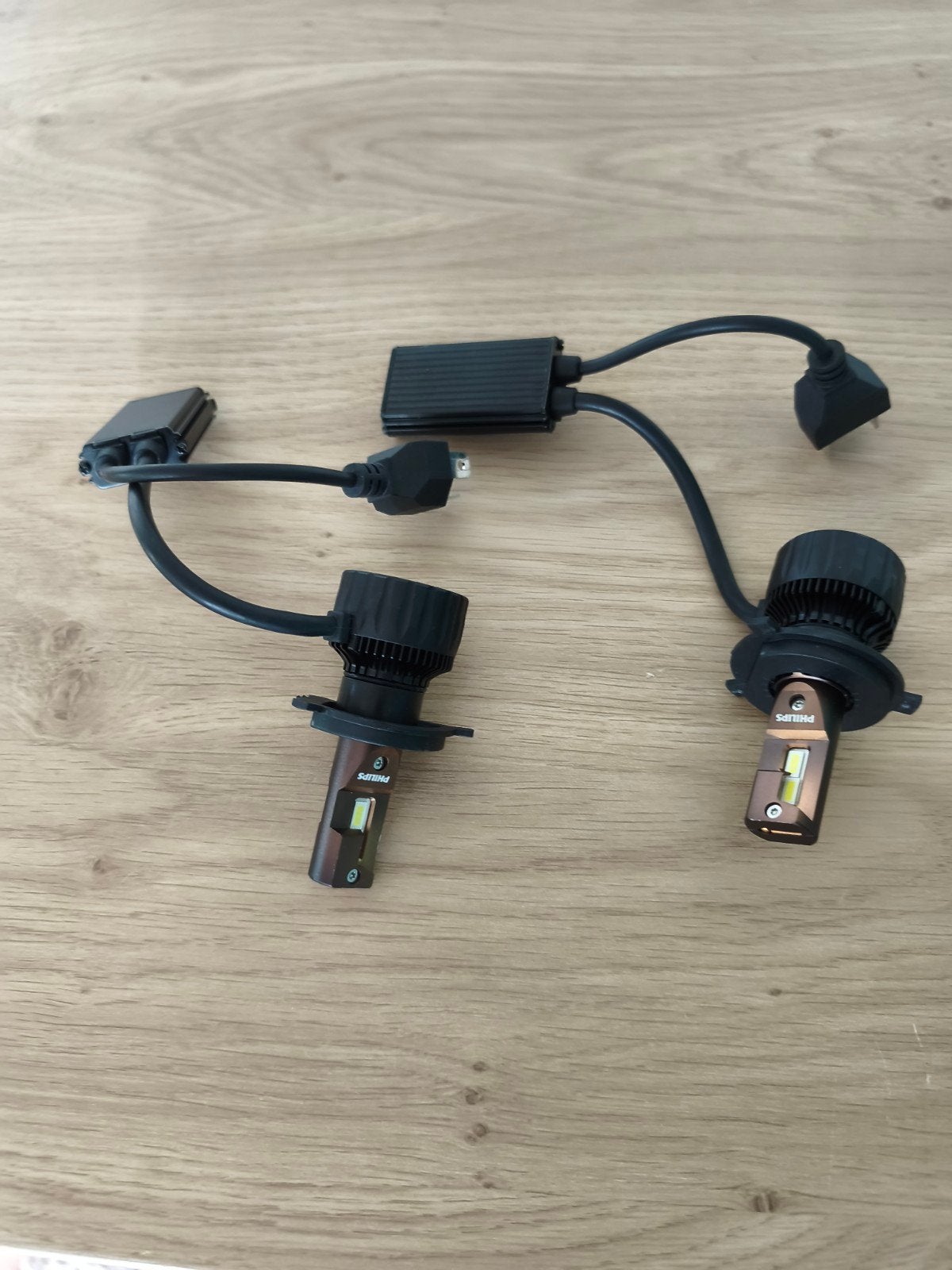 Philips H4 LED Koplampen Set - Nieuwstaat, Ophalen of Verzenden, Nieuw, Universele onderdelen