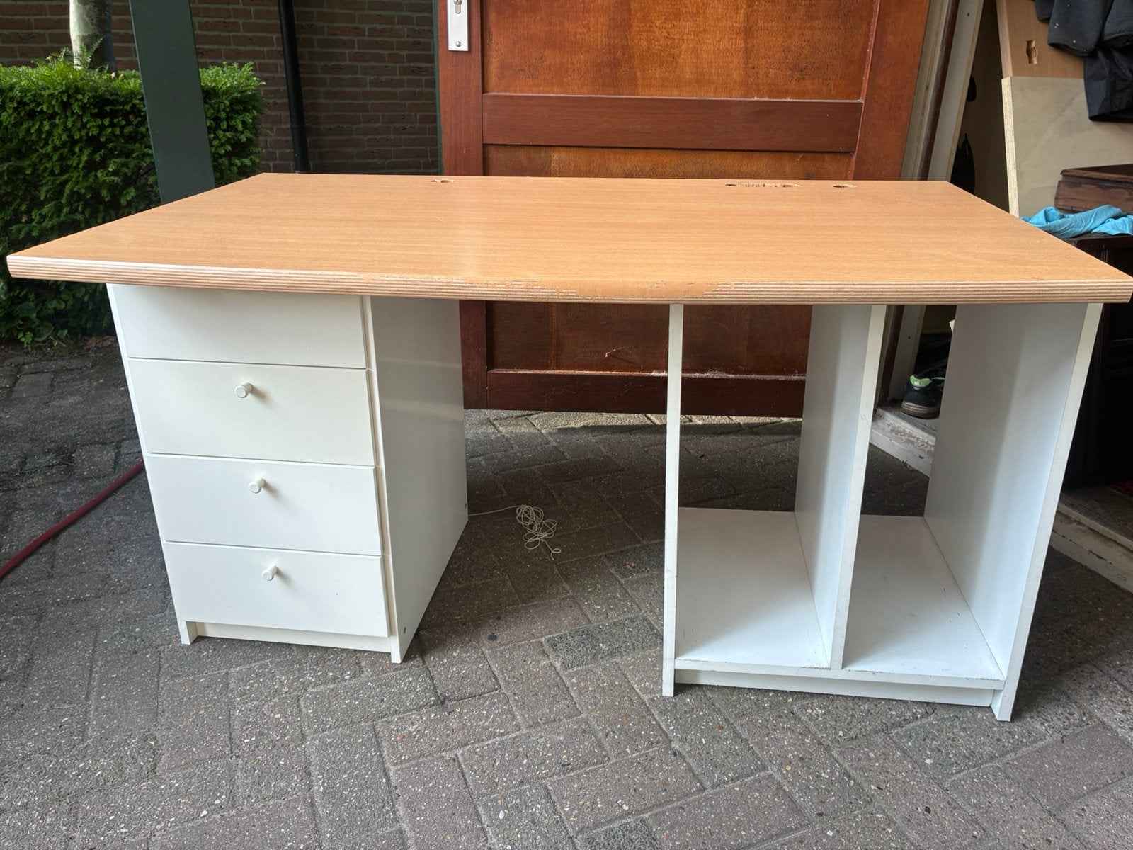 Gratis bureau afhalen, Ophalen, Gebruikt
