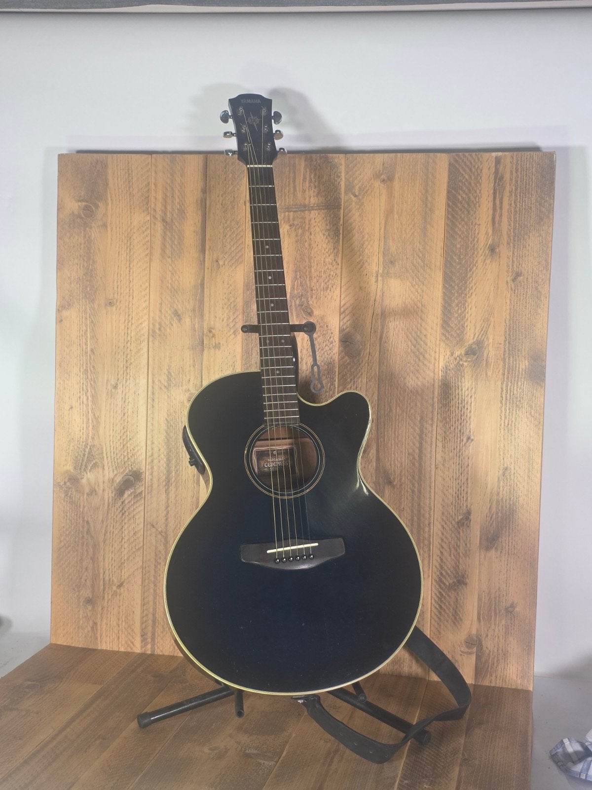 YAMAHA akoestische gitaar, Klassieke of Spaanse gitaar, Gebruikt, ., Ophalen of Verzenden