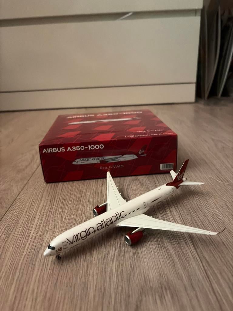 Virgin Atlantic Airbus A350-1000 schaalmodel, Overige merken, 1:200 of kleiner, Ophalen of Verzenden, Zo goed als nieuw