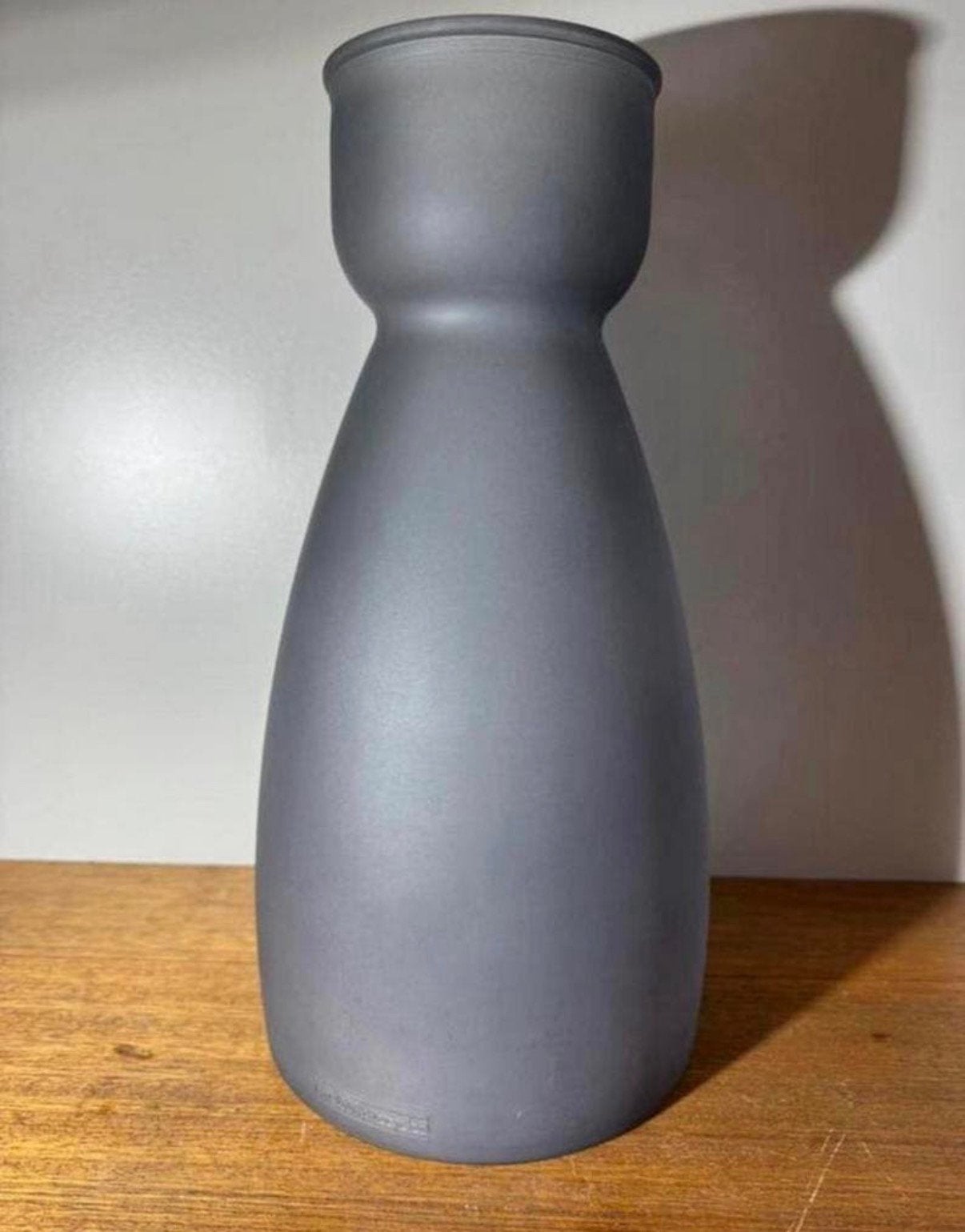 Vintage Mica blauwe gerecylede vaas.403, Huis en Inrichting, Woonaccessoires | Vazen, Ophalen, Blauw, Gerecycled glas, Glas