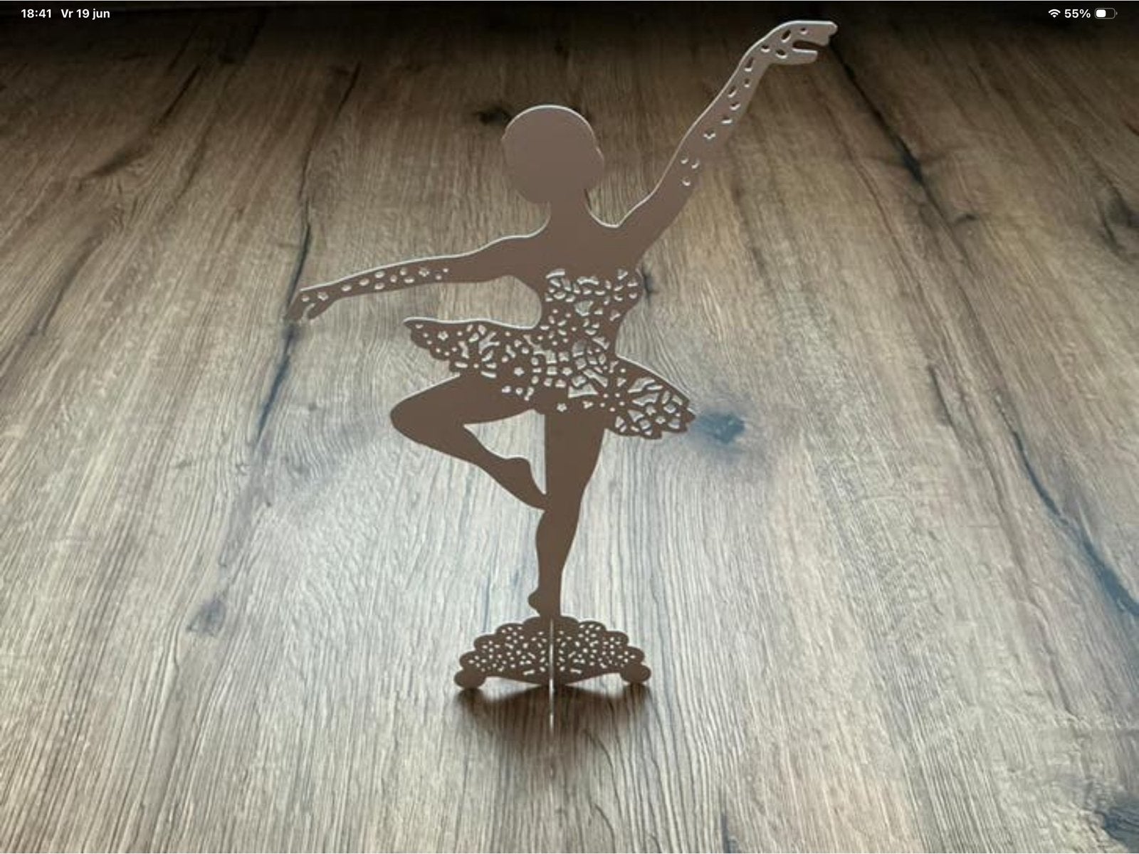 Sieradenhanger. Ballerina., Ophalen of Verzenden, Zo goed als nieuw, Overige materialen