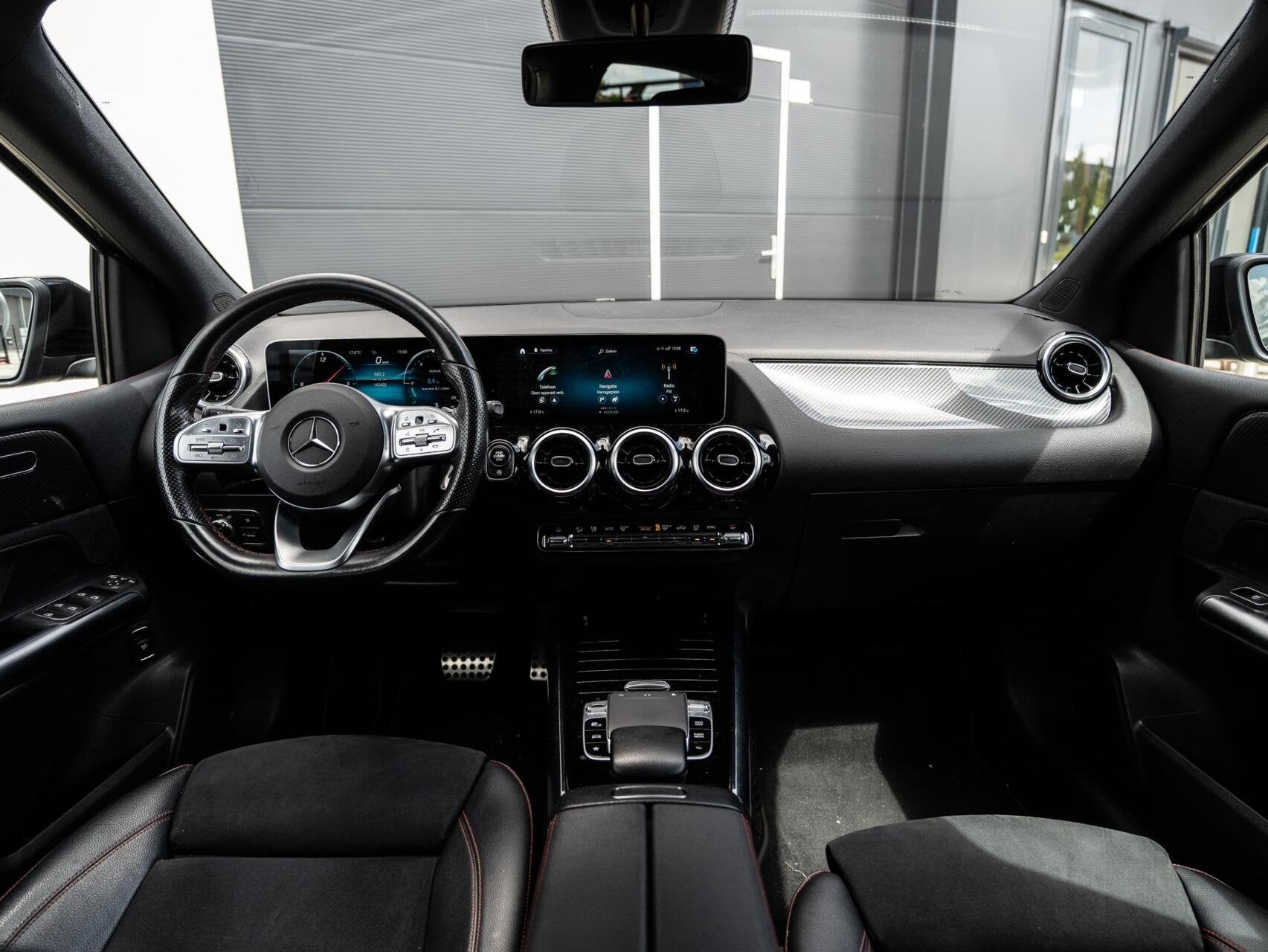 Mercedes B-klasse 180 Business Solution AMG Navi|Carplay|VOL, 136 pk, Euro 6, 700 kg, Origineel Nederlands