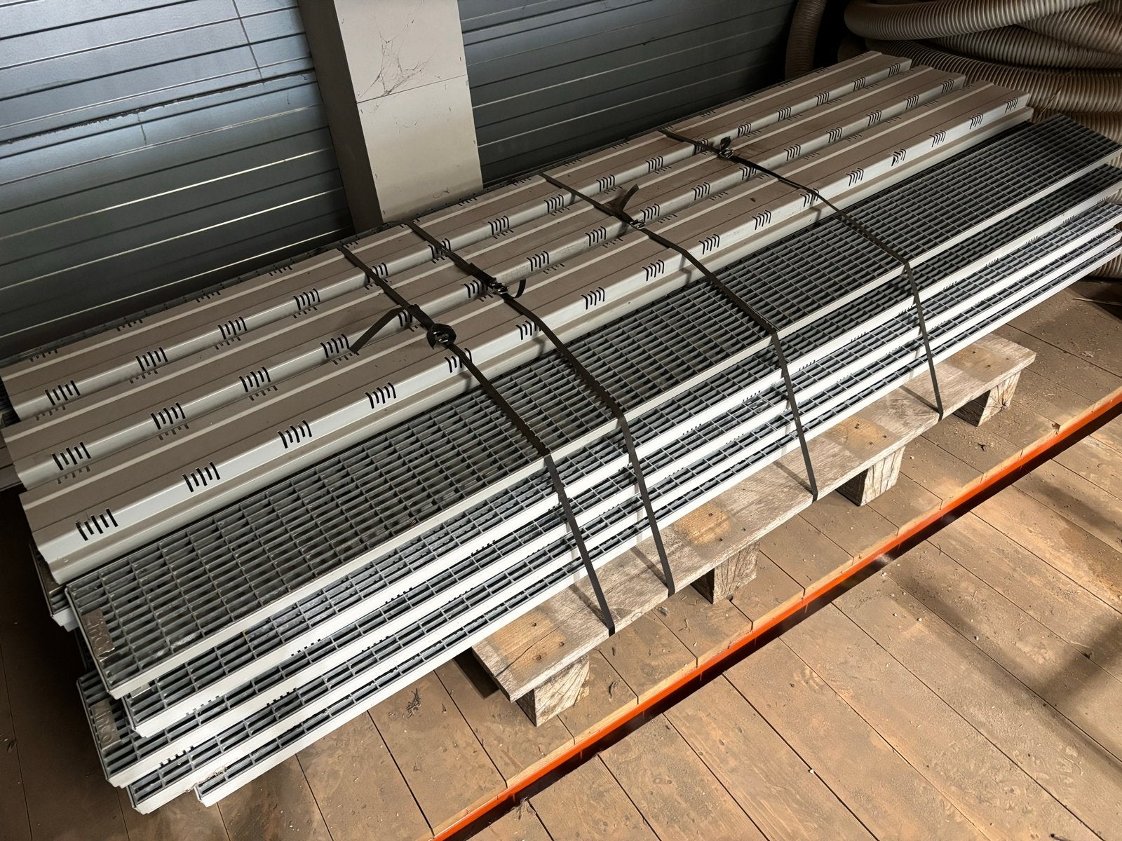 Drainagerooster afvoergoot lijngoot, Ophalen of Verzenden, Nieuw, Beton, Overige typen