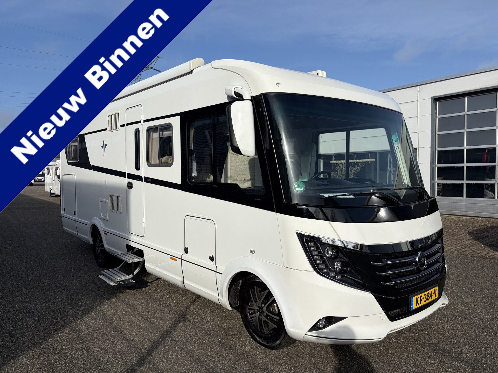 NIESMANN BISCHOFF ARTO 76E 3.0 Aut Levelsysteem ALDE Hefbed, Caravans en Kamperen, Niesmann+Bischoff, Galliersweg 39
5349AT  OSS, NL