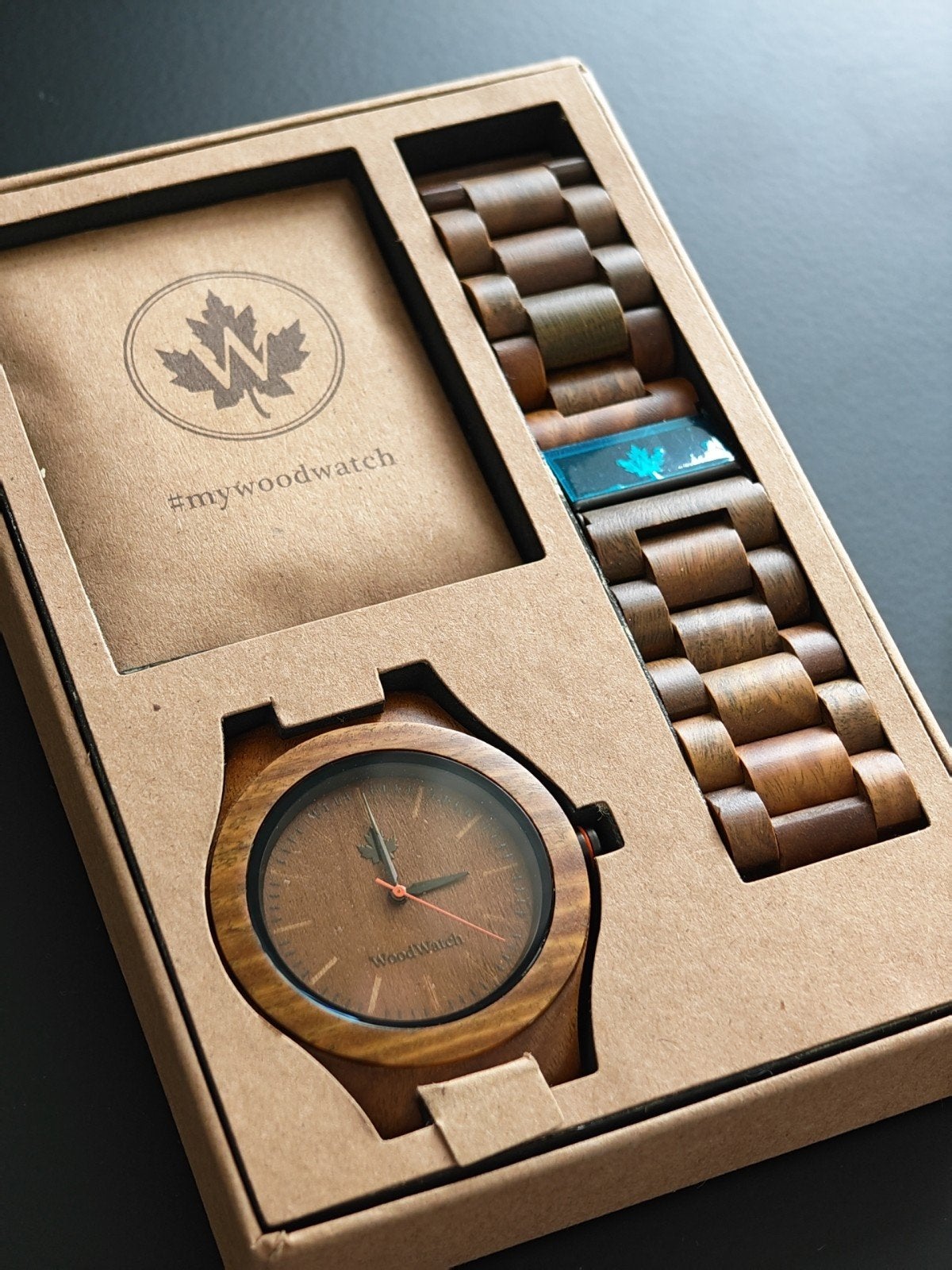 Gloednieuwe WoodWatch - houten horloge - heren 49mm, Overige merken, Overige materialen, Polshorloge, Overige materialen