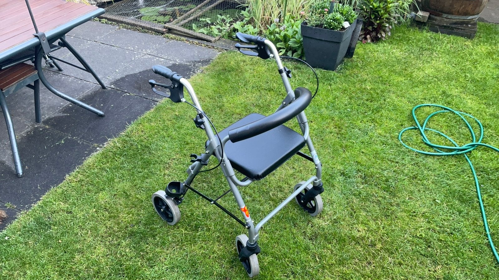 Lichtgewicht opvouwbare rollator., Ophalen, Lichtgewicht, Gebruikt