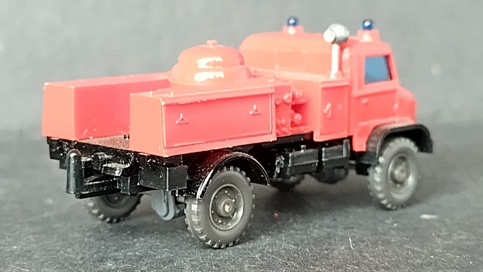 Mercedes Unimog 1:87 Wiking Pol, Hobby en Vrije tijd, Verzenden, Wiking, M, Zo goed als nieuw