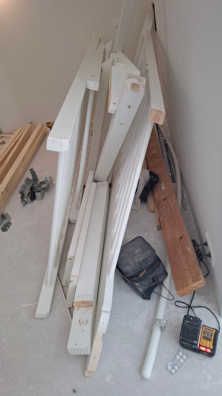 Trapbalustrade en leuningen, Doe-het-zelf en Verbouw, Hout en Planken, Ophalen, Nieuw, 250 tot 300 cm, 50 mm of meer